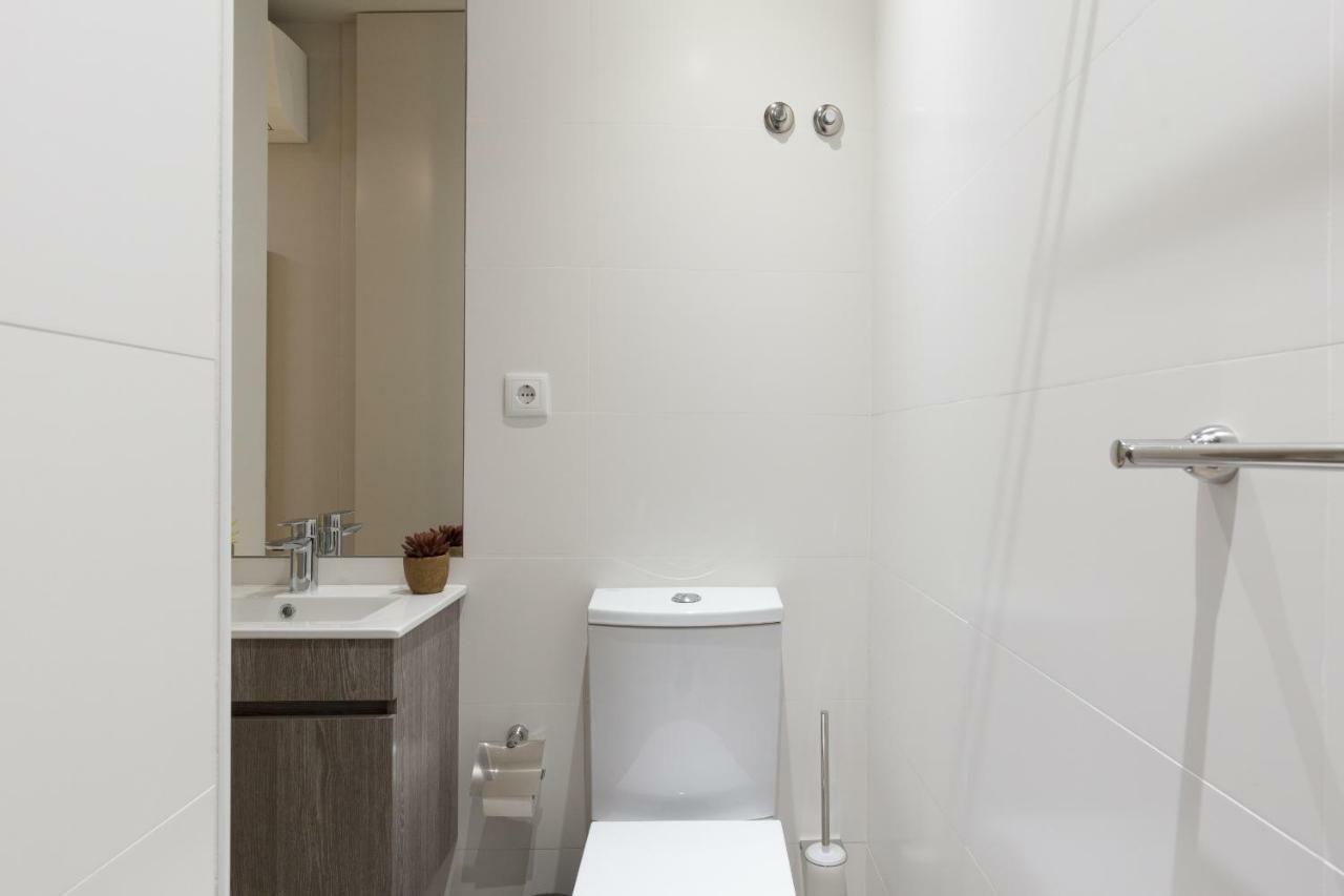 Appartement Charming Luxurious Flat With Garage By Host Wise à OOporto Extérieur photo